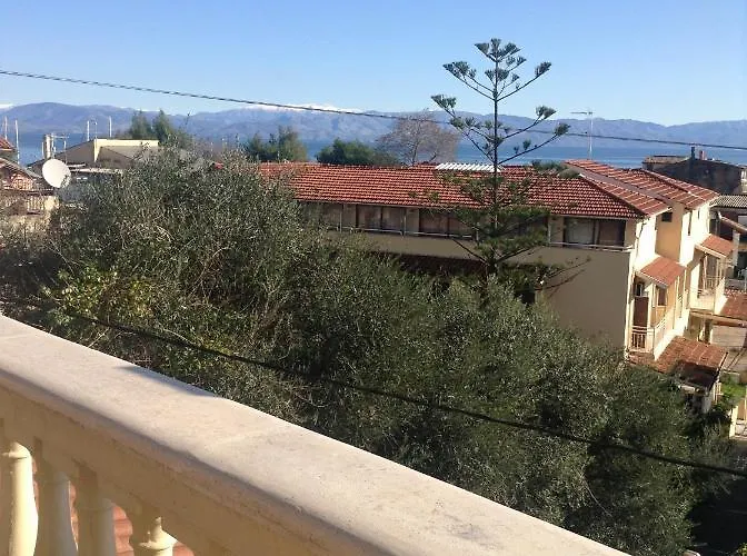 Ξενοδοχείο με διαμερίσματα Argo Pool & Bar