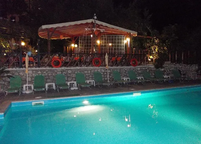 Argo Pool & Bar