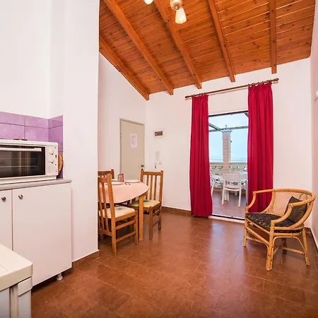 Argo Pool & Bar Апарт-отель