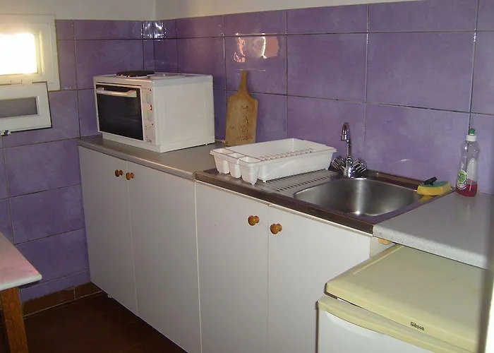 Aparthotel Argo Pool & Bar 4*