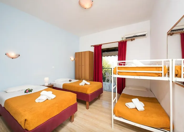 Aparthotel Argo Pool & Bar