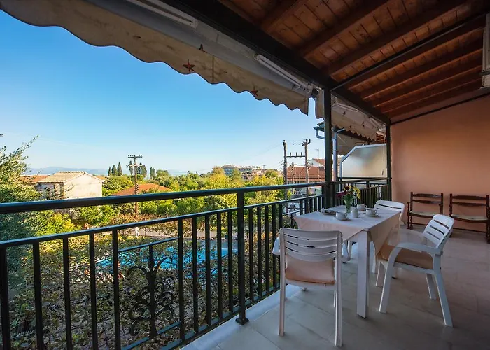 Argo Pool & Bar Aparthotel Benitses (Corfu)