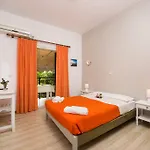 アパートホテル Argo Pool & Bar ベニテス